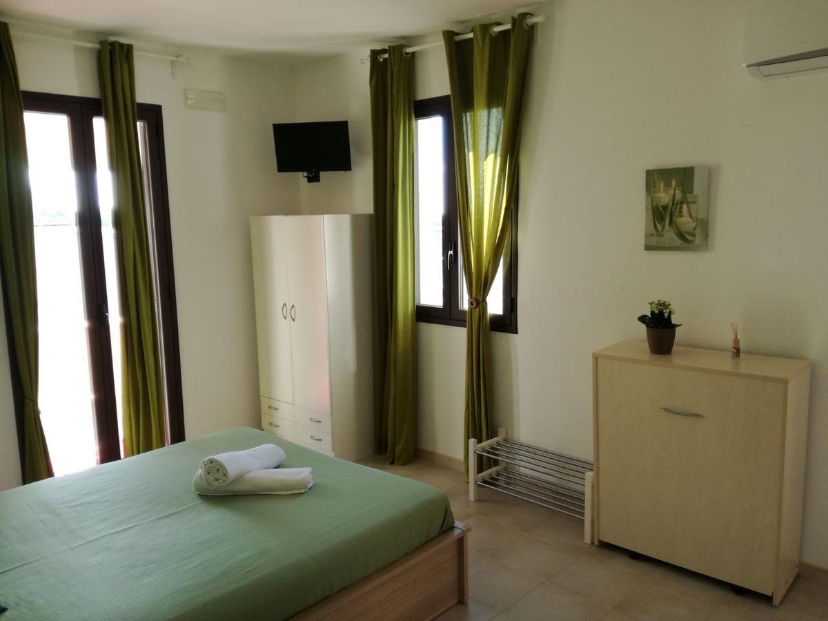 La Casa Delle Farfalle Bed & Breakfast Syracuse Bagian luar foto